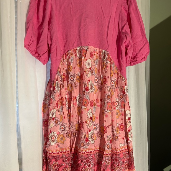 UMGEE Cyrus Pink Floral casual woman’s dress - Picture 3 of 4